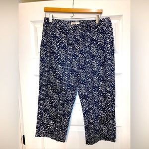 Coldwater Creek Size 12 Natural Fit Capri Blue And White Cotton Spandex Women's